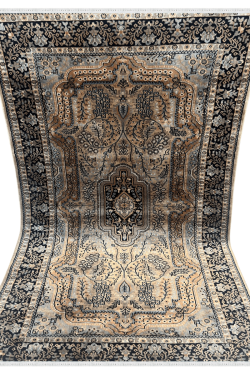 Neutral Gold Kashan Handmade Carpet