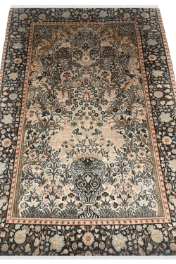 Phool Patti Kashan Handknotted Rug