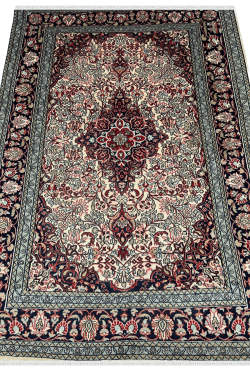 Kashan Dual Medallion Medium Handknotted Rug