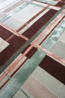 Hint of Salmon Pink Dual Striped Handmade Rug