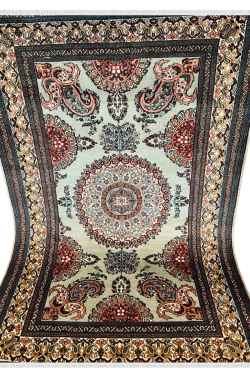 Pistachio Medallion Handmade Wool Area Rug