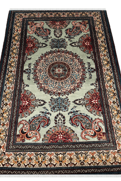 Pistachio Medallion Handmade Wool Area Rug