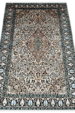Kashmir Wool Kashan Ivory Handknotted Rug