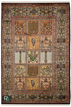 Classic Hamadan Silk Area Rug