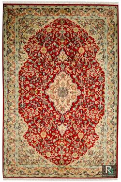 Rouge Kashan Handmade Rug