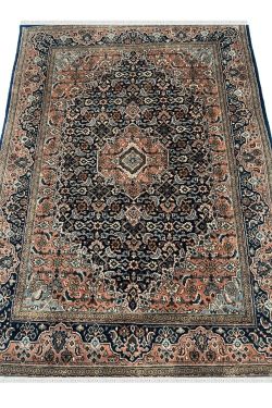 Bidjar Medallion Handknotted Area Rug