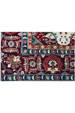 Jewel Traditional woolen Area Rug