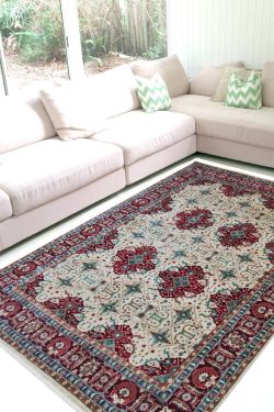 Jewel Traditional woolen Area Rug