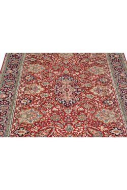Kashan Motifs Hand Knotted Carpet