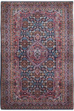 Neel Tabriz Woolen Area Rug