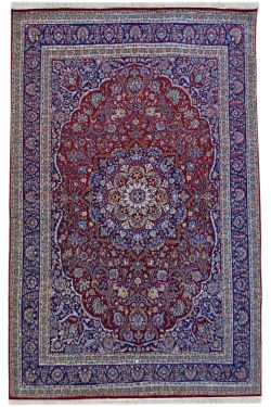 Center Piece Kashan Fine Rug