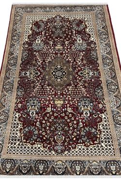 Maroon Kashan Fine Border Handknotted Wool Carpet