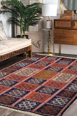 Multi Dibbi Kilim