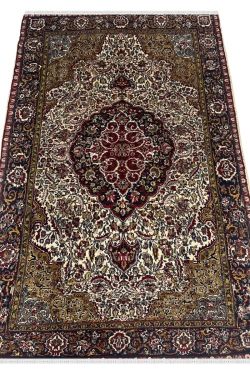 Noor Mahal Kashan Handknotted Wool Rug
