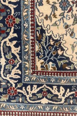 Rouge Kashmiri Medallion Handmade fine Rug