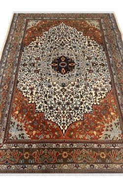Rust Kashan Medallion Handknotted Wool Rug