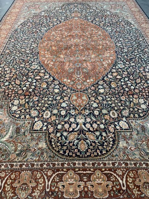 High Quality Kashmir Kashan Medallion