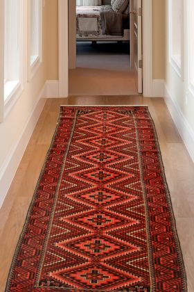 Rouge Shiraz Afghan Runner