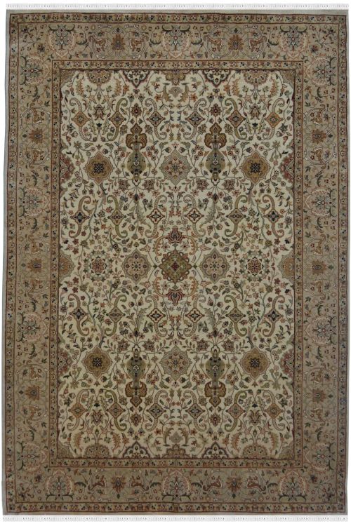 Kashan Floral Patti Wool Rug