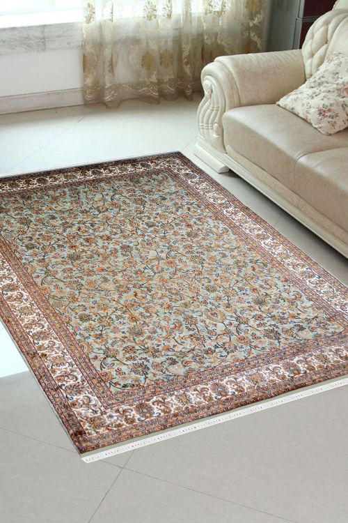 Luxury Kashan Silk Area Rug