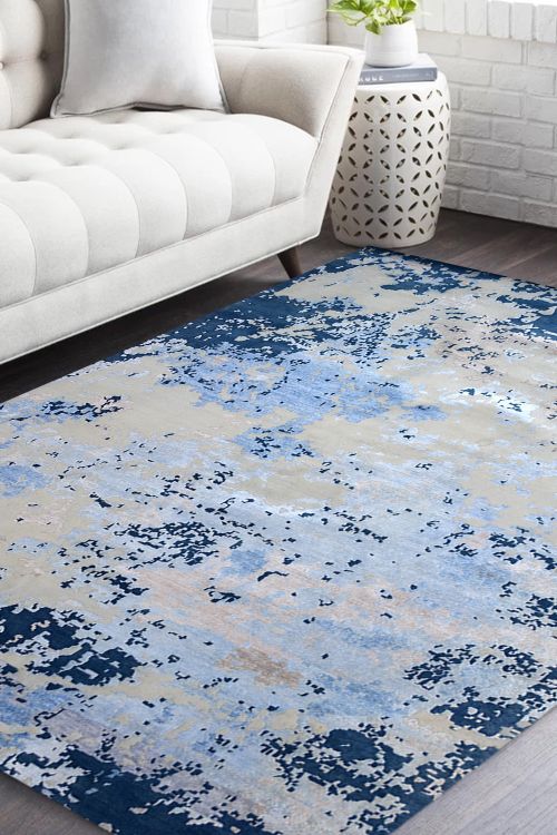 Cloudy Sky Handknotted Modern Carpet 