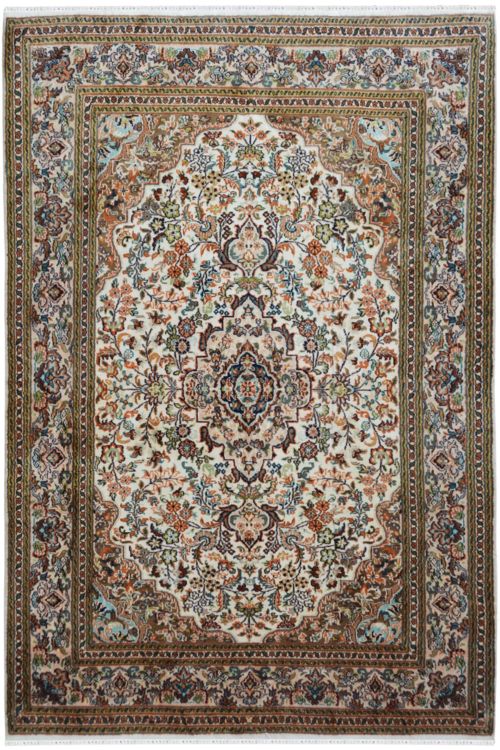 Persian Motif Silk Traditional Area Rug