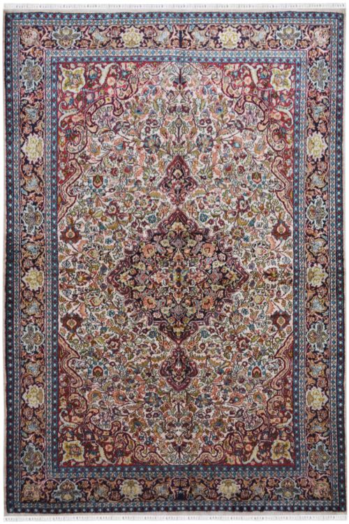 Classic Diamond Traditional Silk Rug