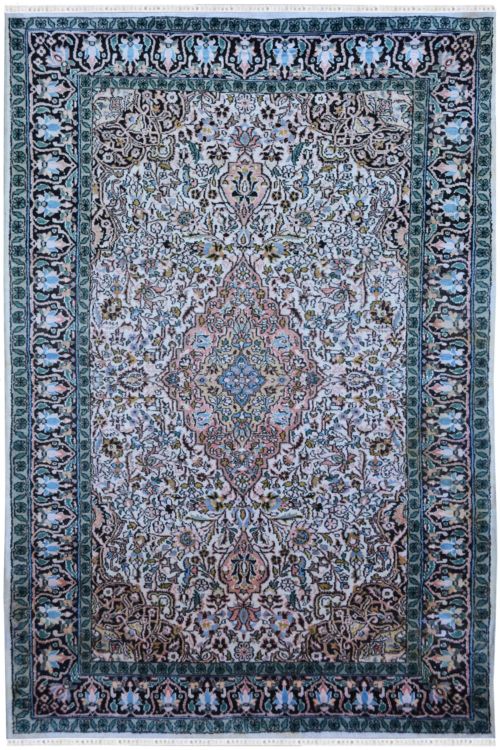 Crystal Medallion Persian Design Kashmiri Silk Rug