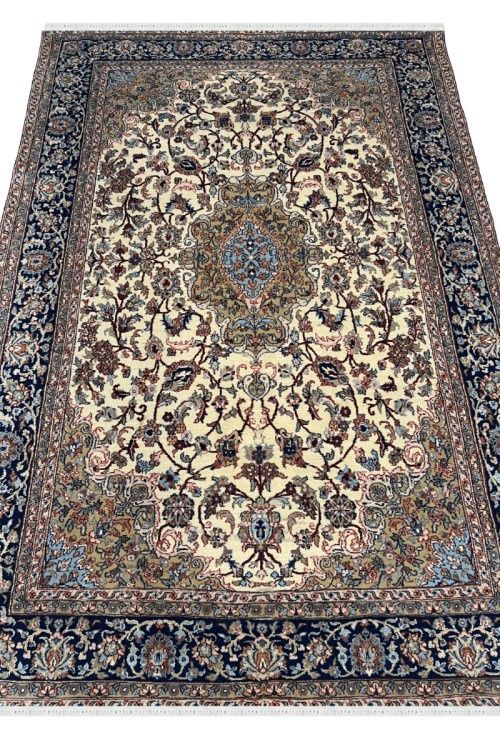 Kashmiri Wool Kashan Handmade Carpet