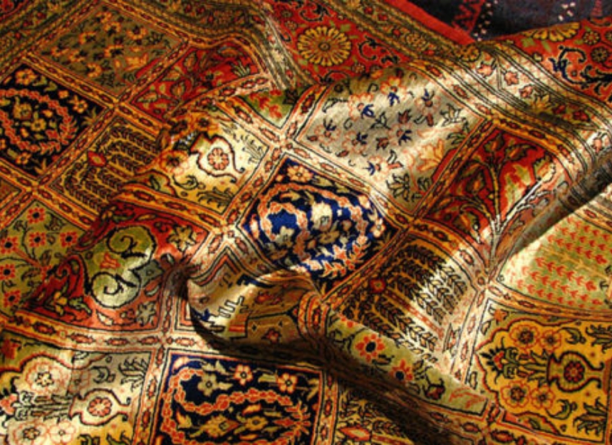 Difference Between Bamboo Silk and Real Silk Rugs