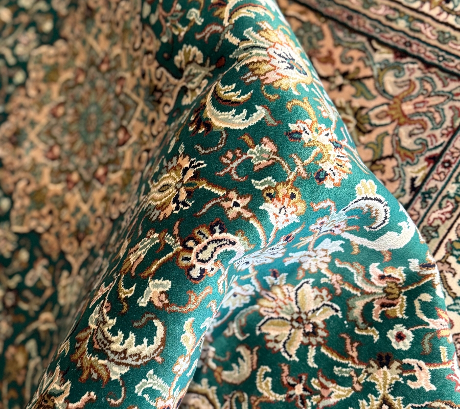 Green Handknotted Silk Carpet